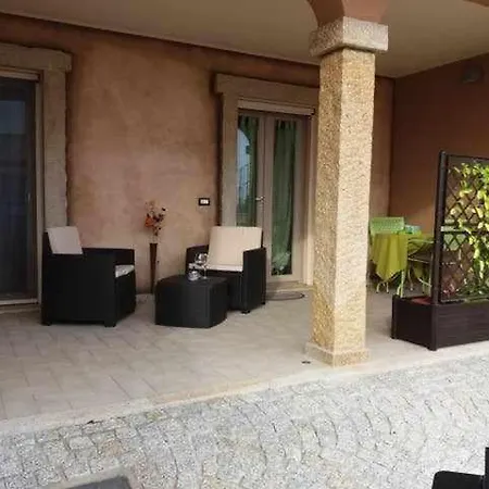 Larcobaleno Di Chia Cin It11101ce Bed & Breakfast Domus De Maria