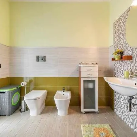 Bed & Breakfast Larcobaleno Di Chia Cin It11101ce