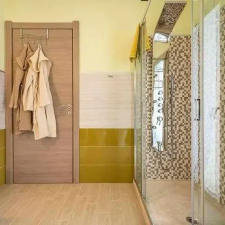 Bed & Breakfast Larcobaleno Di Chia Cin It11101ce *