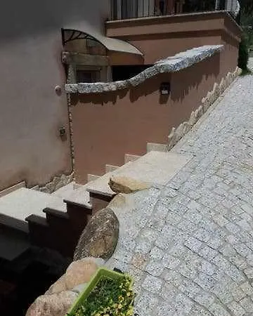 Larcobaleno Di Chia Domus De Maria
